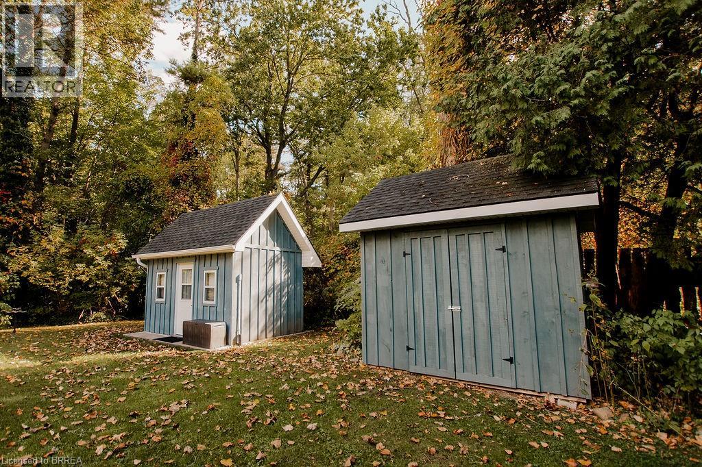 9928 Superior Street, Port Franks, Ontario  N0M 2L0 - Photo 29 - 40773603