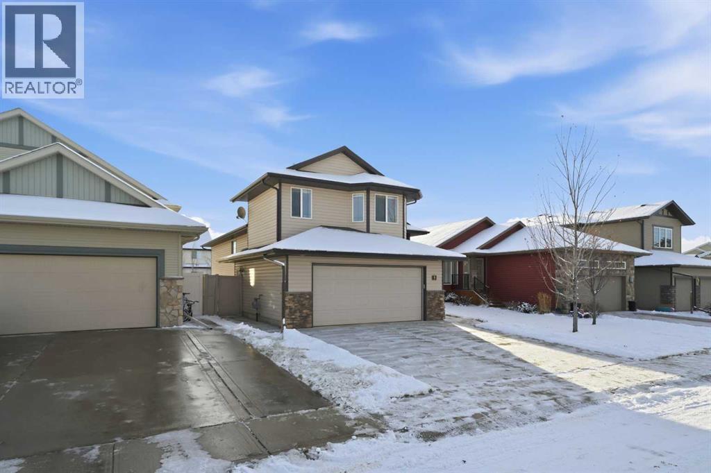 9 Thomas Place, Red Deer, Alberta  T4P 0L7 - Photo 4 - A2271904