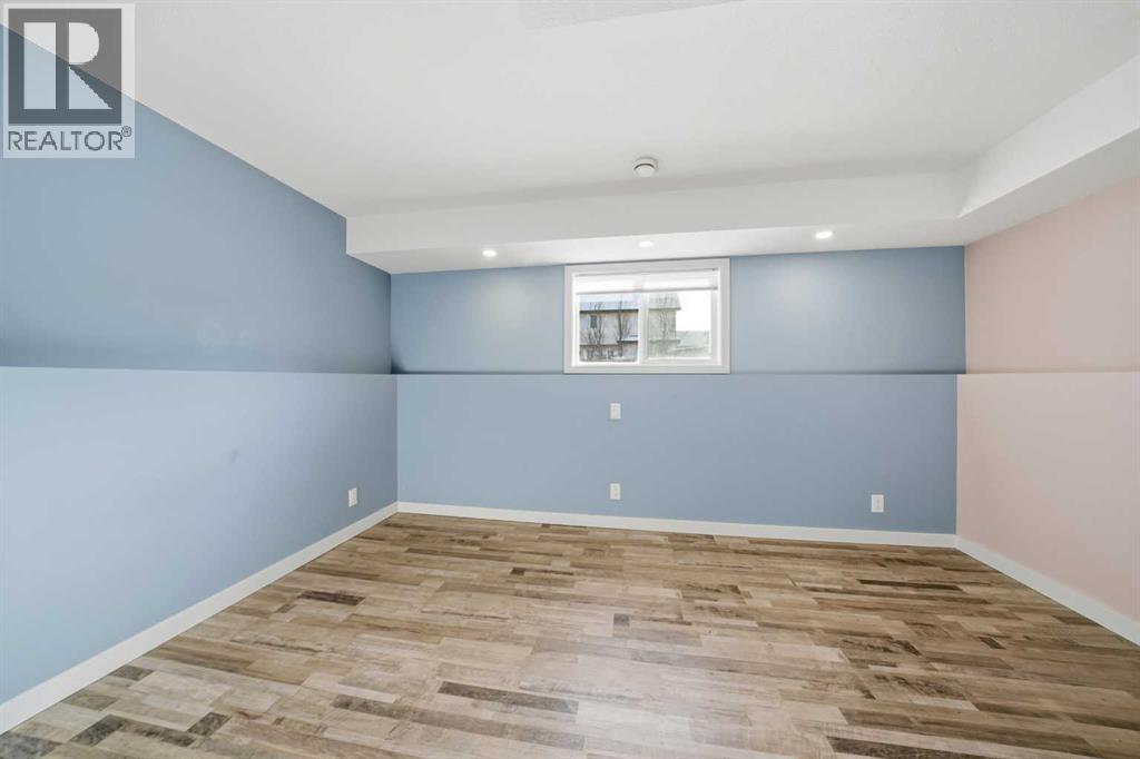 9 Thomas Place, Red Deer, Alberta  T4P 0L7 - Photo 24 - A2271904