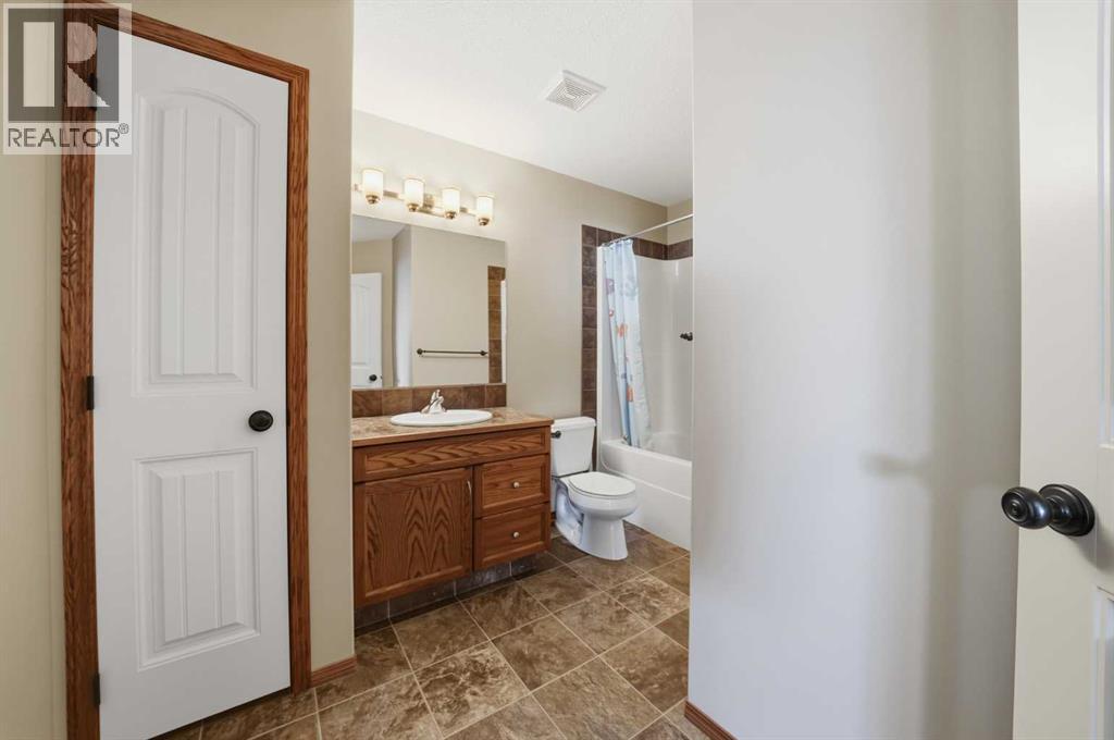 9 Thomas Place, Red Deer, Alberta  T4P 0L7 - Photo 19 - A2271904