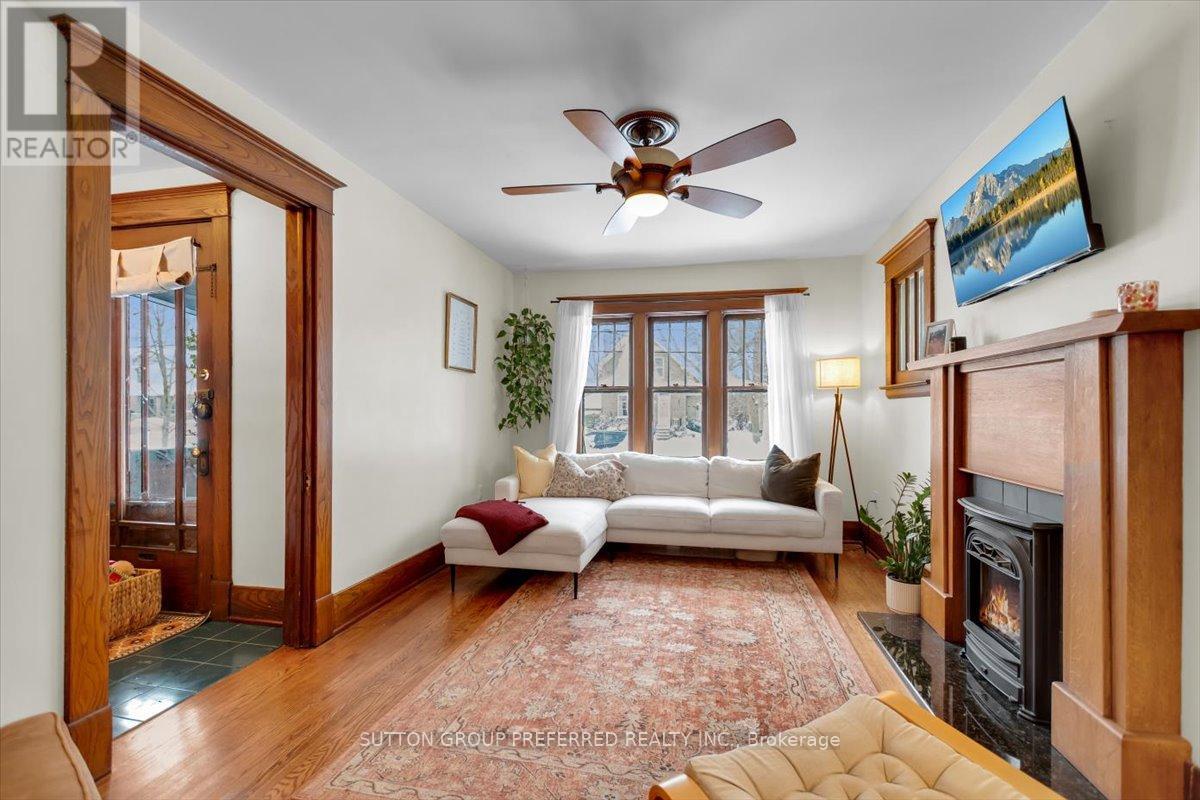 18 Tecumseh Avenue E, London South, Ontario  N6C 1R6 - Photo 11 - X12740394