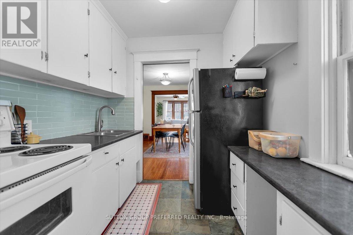 18 Tecumseh Avenue E, London South, Ontario  N6C 1R6 - Photo 20 - X12740394