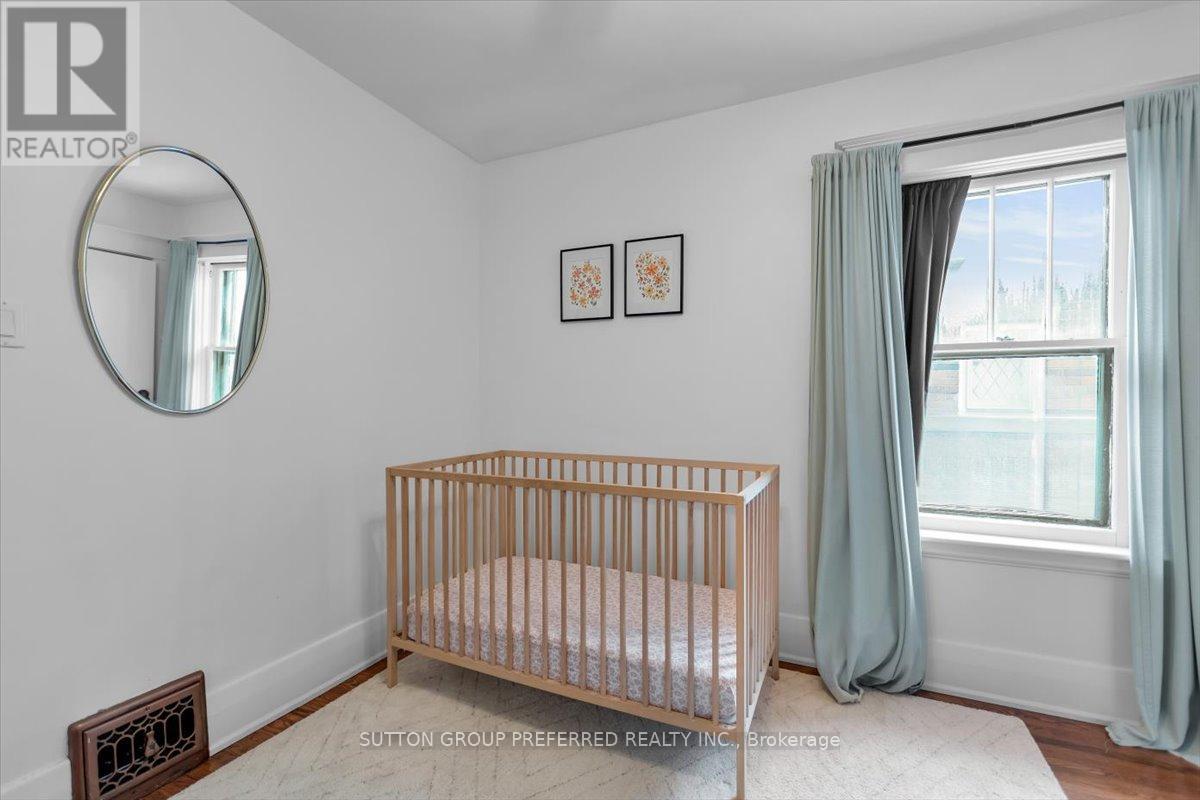 18 Tecumseh Avenue E, London South, Ontario  N6C 1R6 - Photo 26 - X12740394