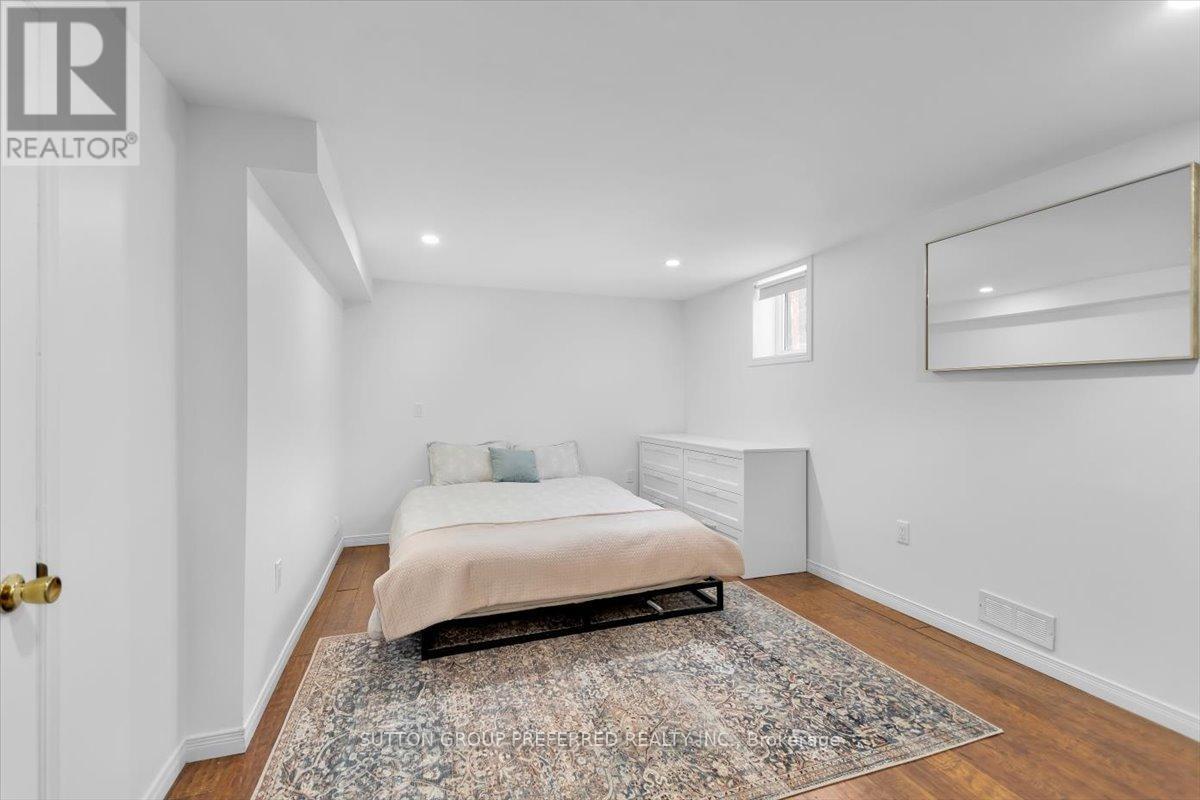 18 Tecumseh Avenue E, London South, Ontario  N6C 1R6 - Photo 33 - X12740394