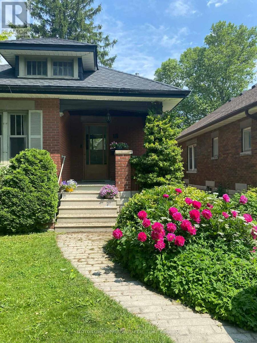 18 Tecumseh Avenue E, London South, Ontario  N6C 1R6 - Photo 5 - X12740394
