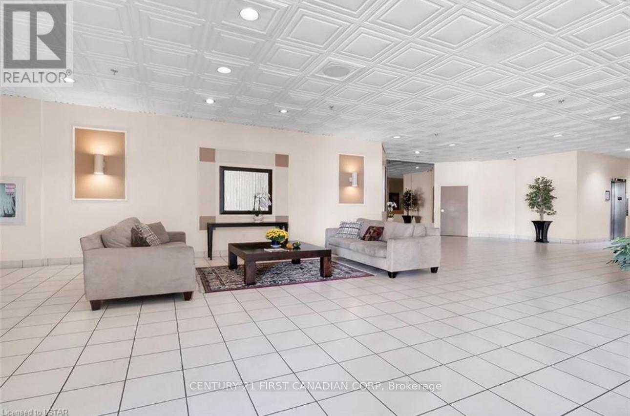 803 - 380 King Street, London East, Ontario  N6B 3L6 - Photo 4 - X12740422