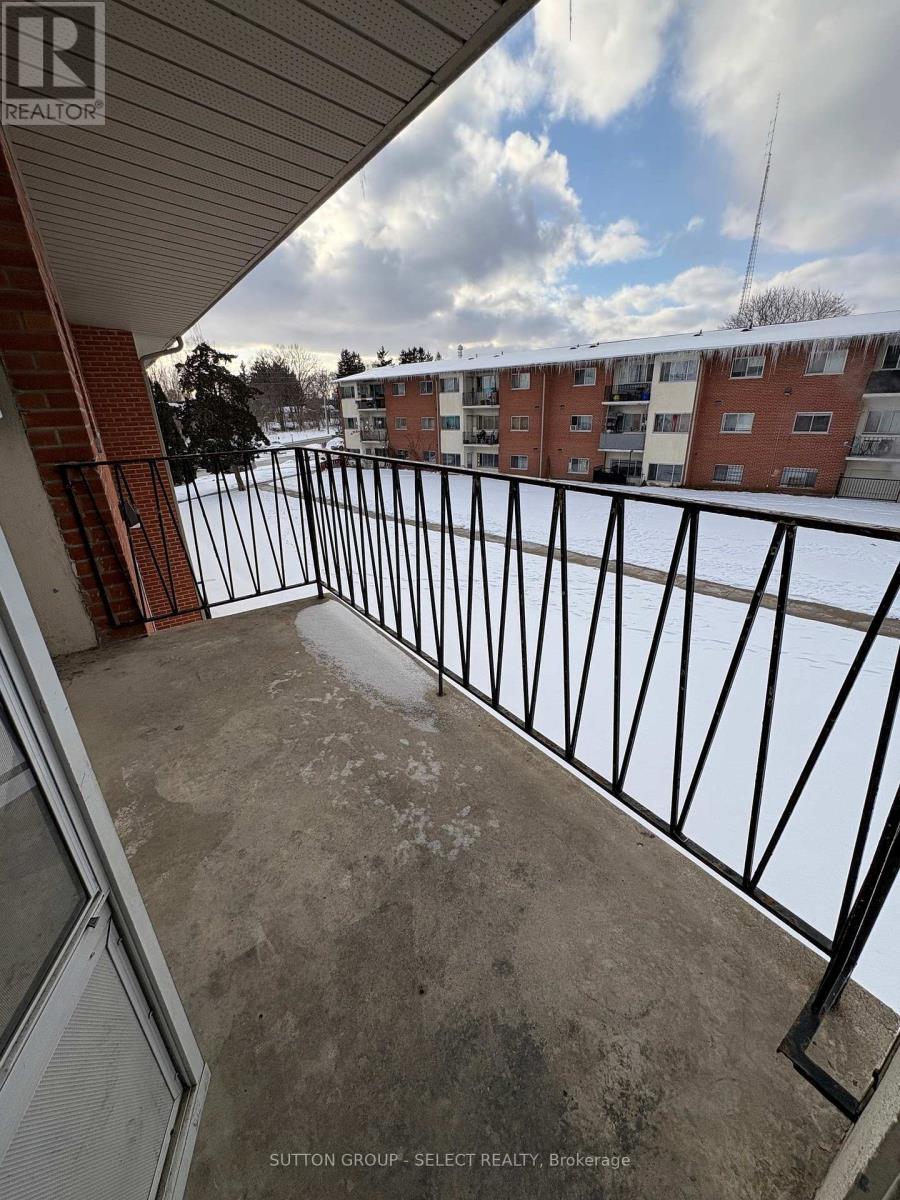 308 - 1174 Hamilton Road, London East, Ontario  N5W 1A9 - Photo 7 - X12740458