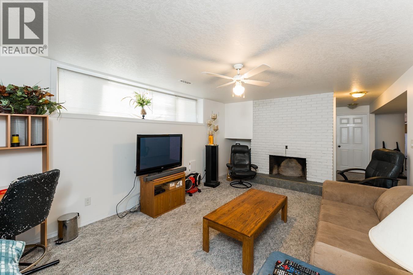 231 Watson Crescent, Prince George, British Columbia  V2L 4P6 - Photo 4 - R3083465