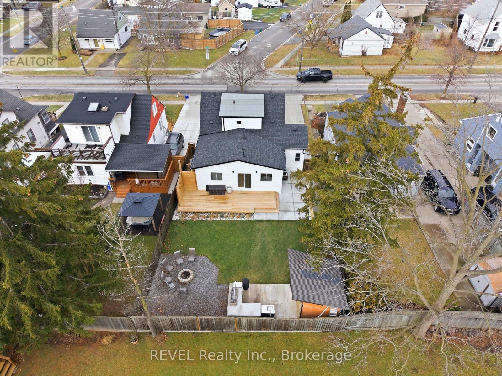 18 Lincoln Avenue, St. Catharines, Ontario  L2P 2C6 - Photo 48 - X12738884