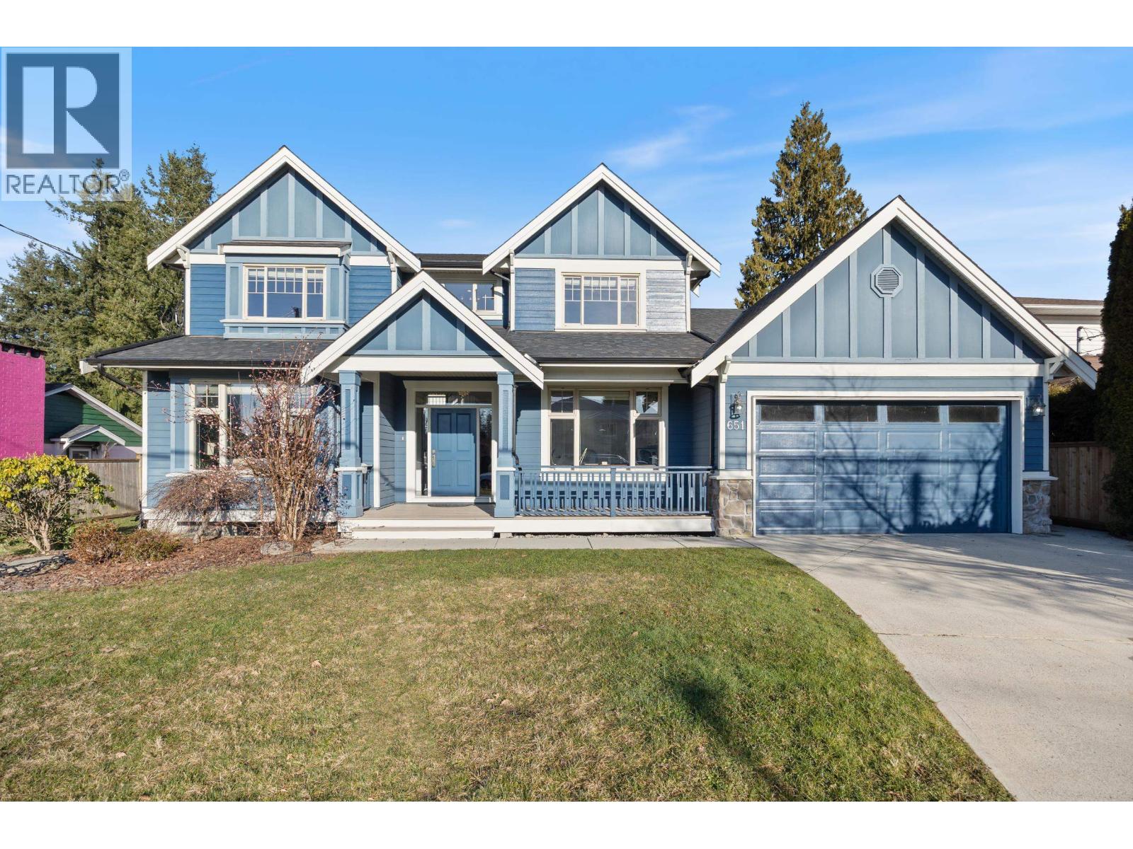 651 CHAPMAN AVENUE, Coquitlam, British Columbia