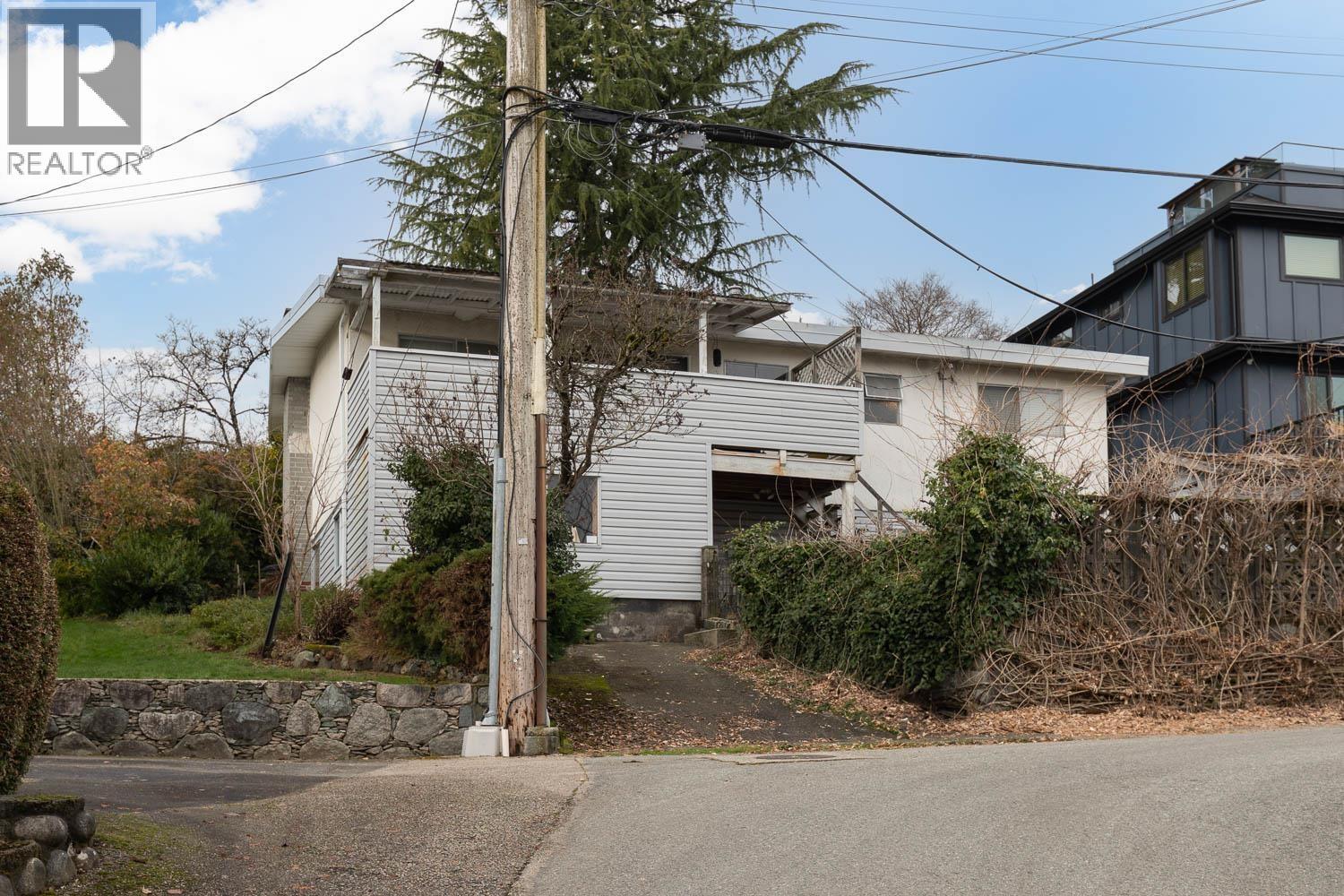 7790 Elliott Street, Vancouver, British Columbia V5S 2N9 - Photo 1 - R3084659