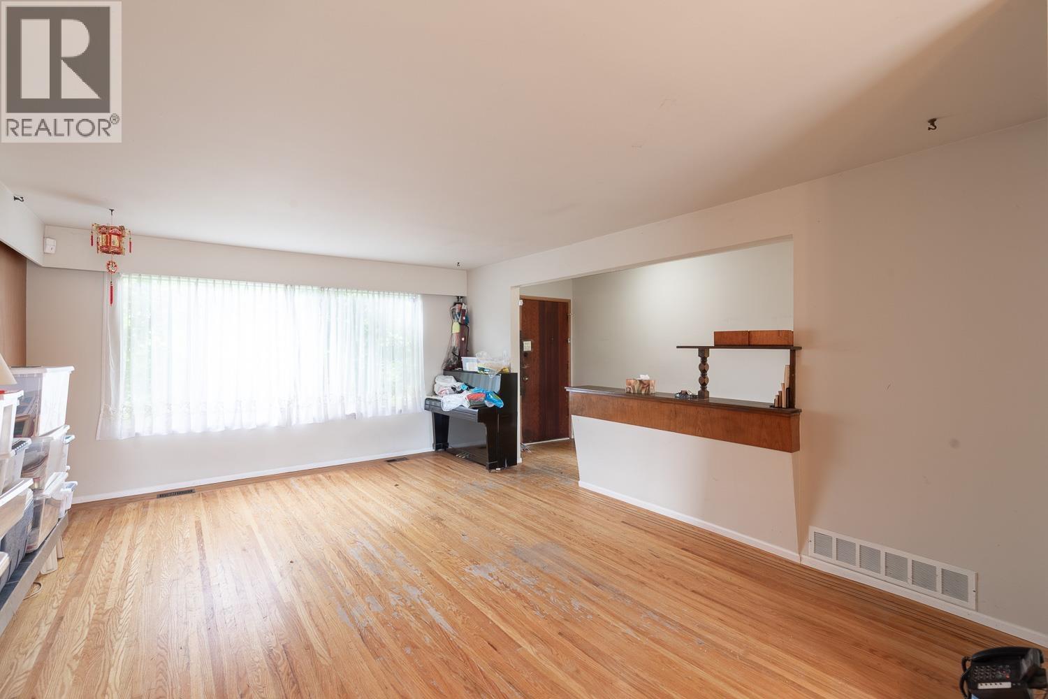 7790 Elliott Street, Vancouver, British Columbia V5S 2N9 - Photo 2 - R3084659