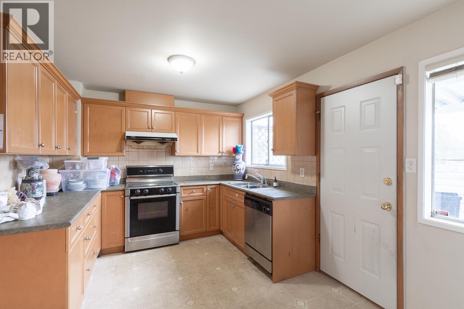 7790 Elliott Street, Vancouver, British Columbia V5S 2N9 - Photo 4 - R3084659