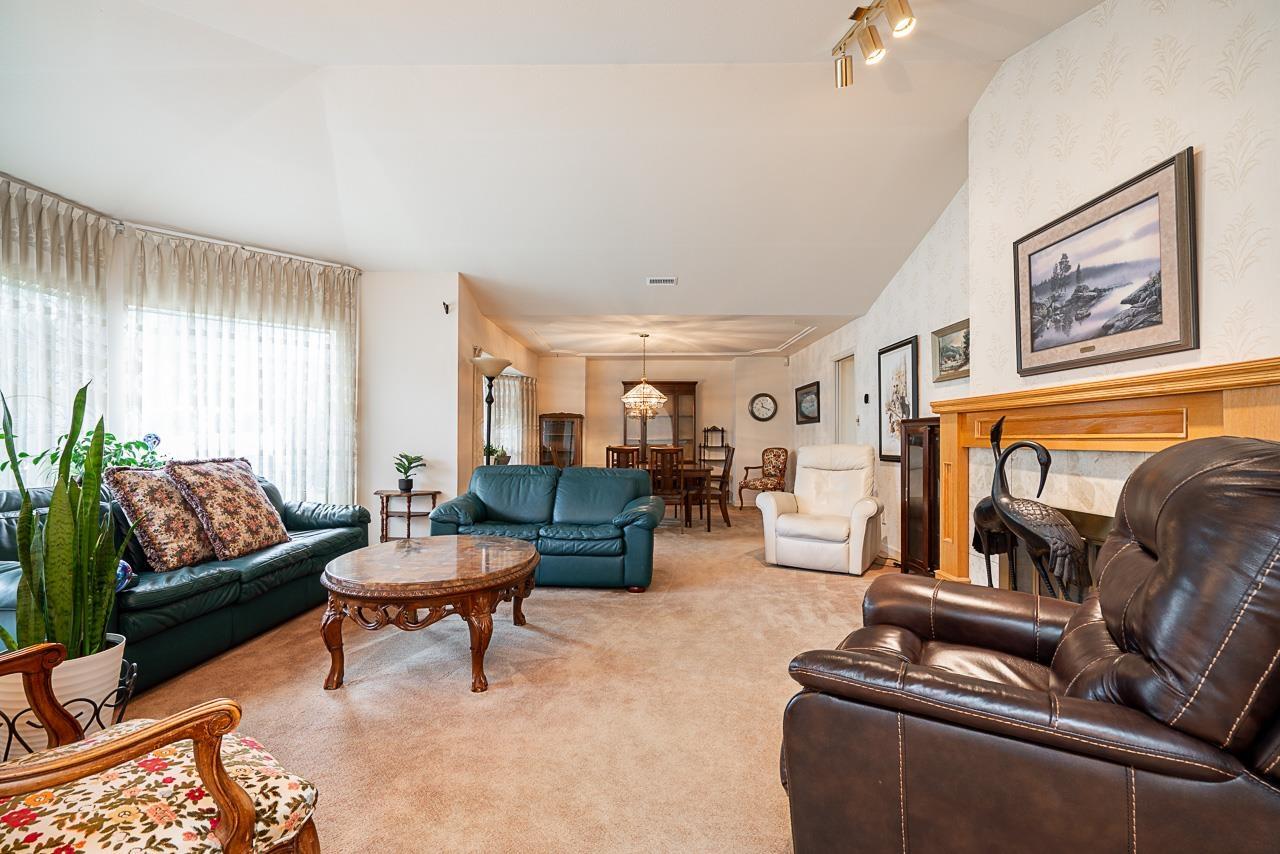 11293 153a Street, Surrey, British Columbia  V3R 6H9 - Photo 4 - R3084640