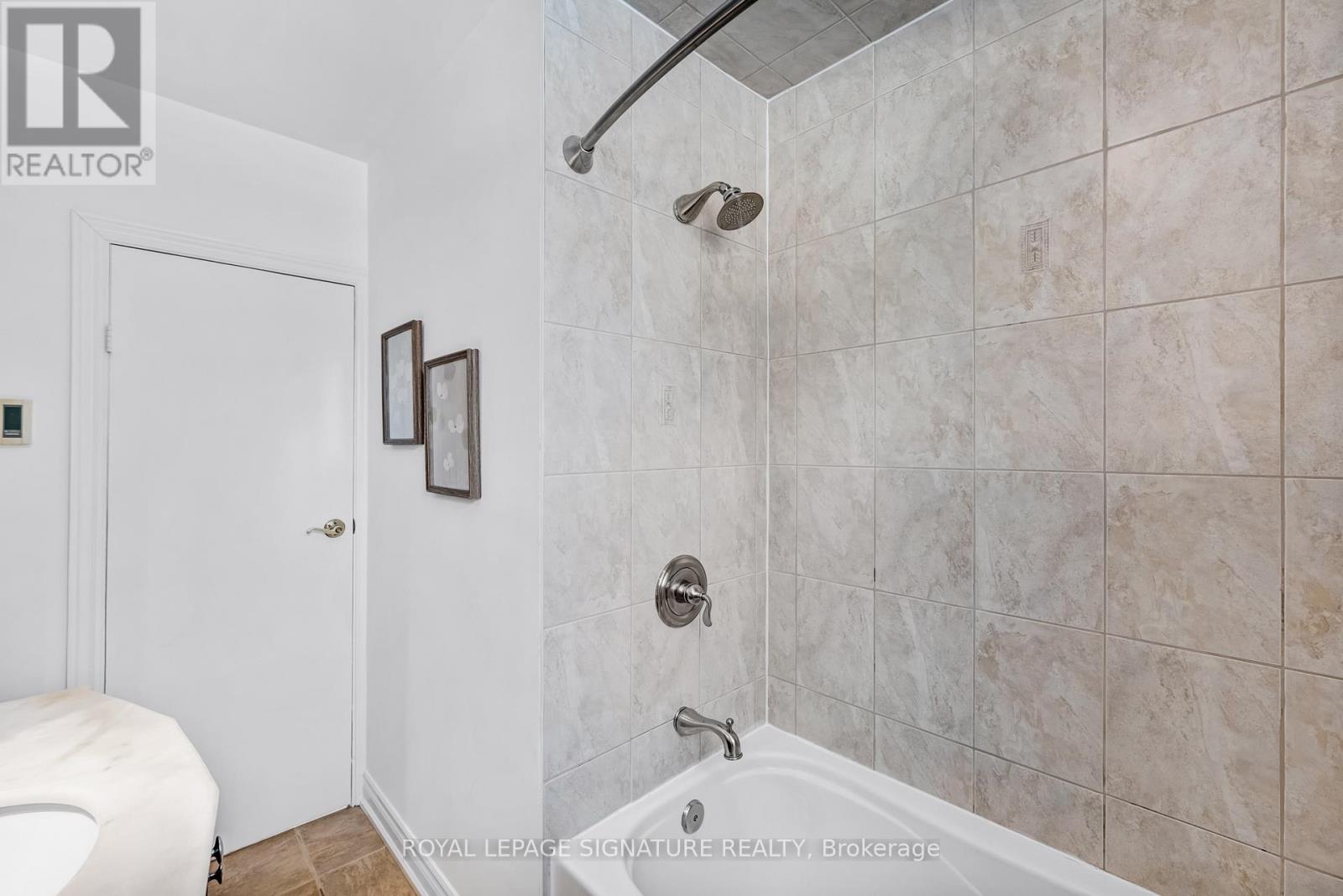 53 Wallingford Road, Toronto, Ontario  M3A 2V2 - Photo 15 - C12740412