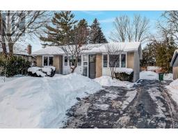 53 WALLINGFORD ROAD, Toronto, Ontario