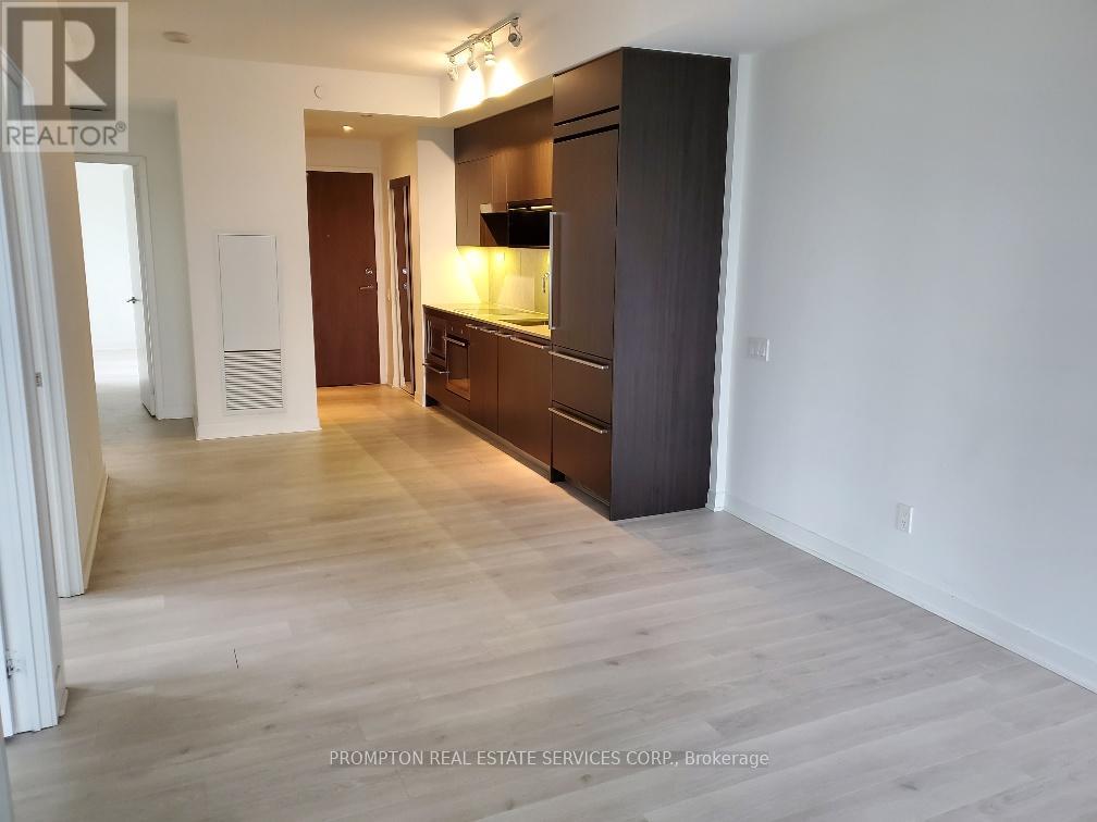 910 - 90 Queens Wharf Road, Toronto (Waterfront Communities), Ontario  M5V 0J4 - Photo 4 - C12740452