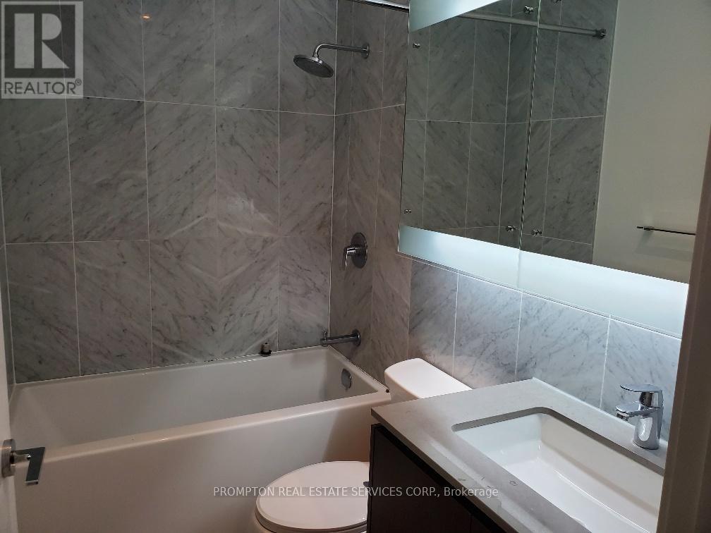 910 - 90 Queens Wharf Road, Toronto (Waterfront Communities), Ontario  M5V 0J4 - Photo 8 - C12740452