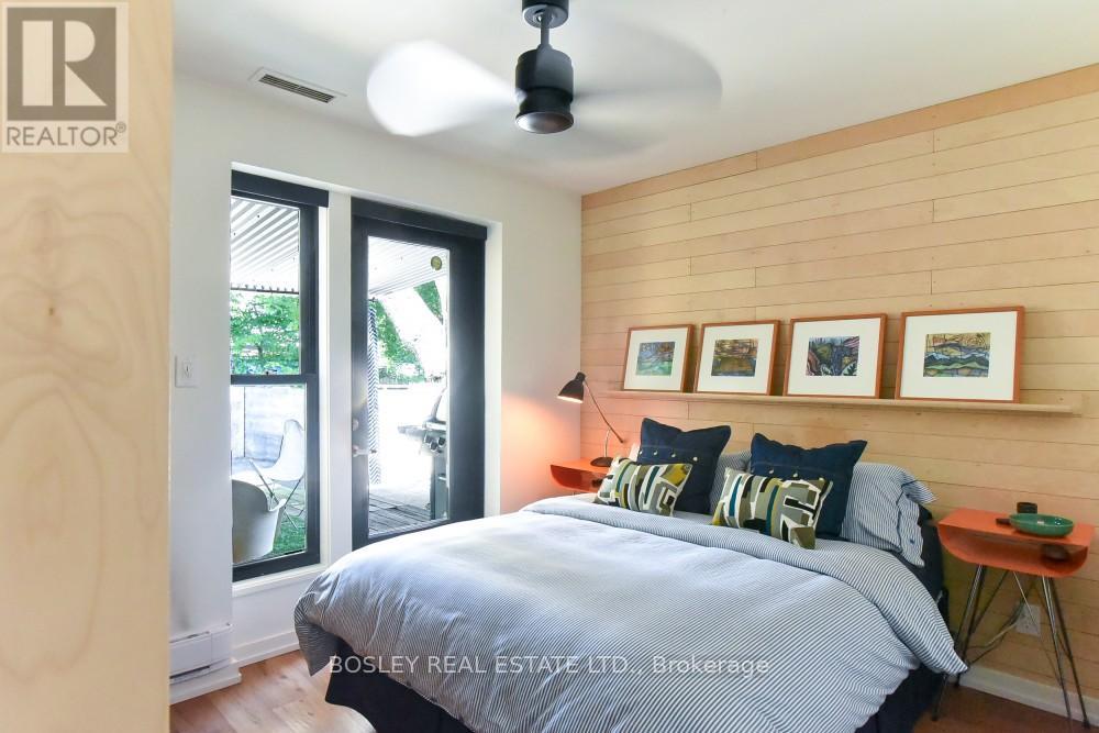 Main - 10 Tennis Crescent, Toronto, Ontario  M4K 1J3 - Photo 10 - E12740402