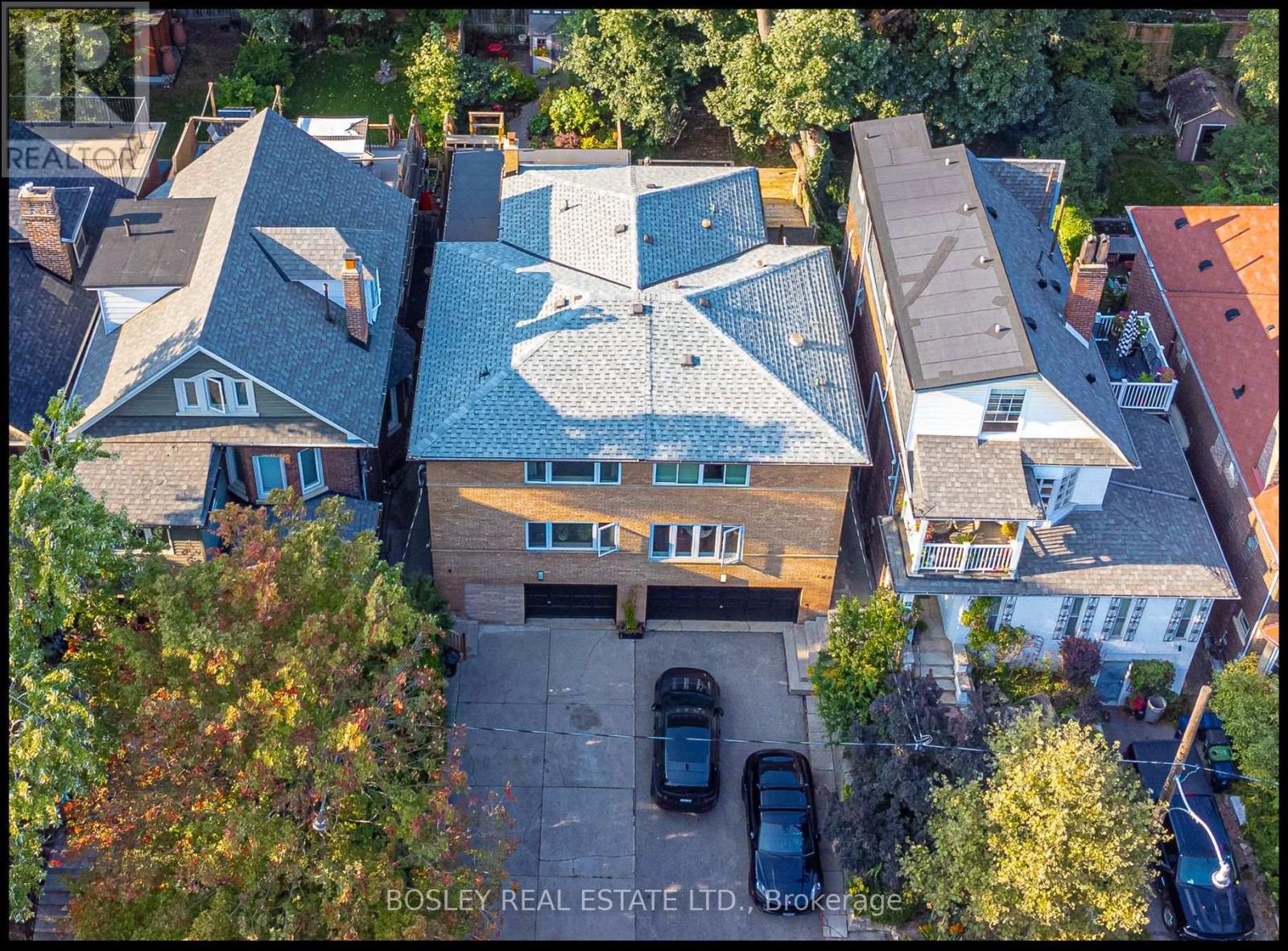 Main - 10 Tennis Crescent, Toronto, Ontario  M4K 1J3 - Photo 12 - E12740402