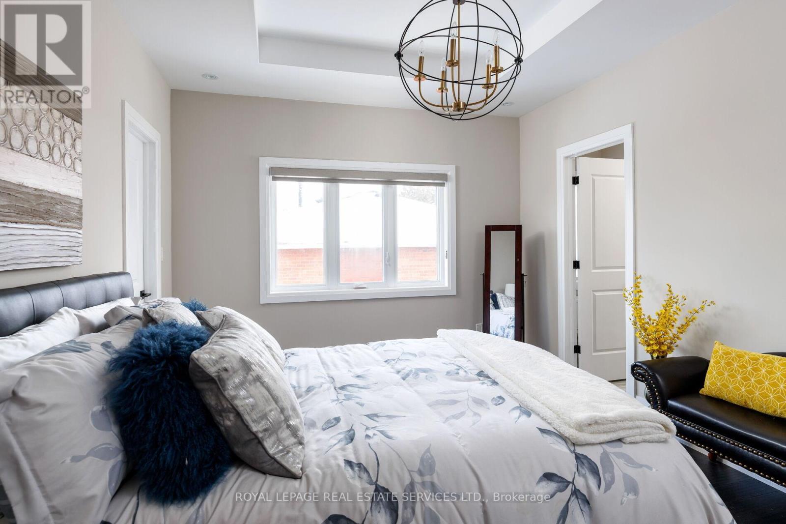 175 Burloak Drive W, Oakville, Ontario  L6L 6E6 - Photo 29 - W12740400