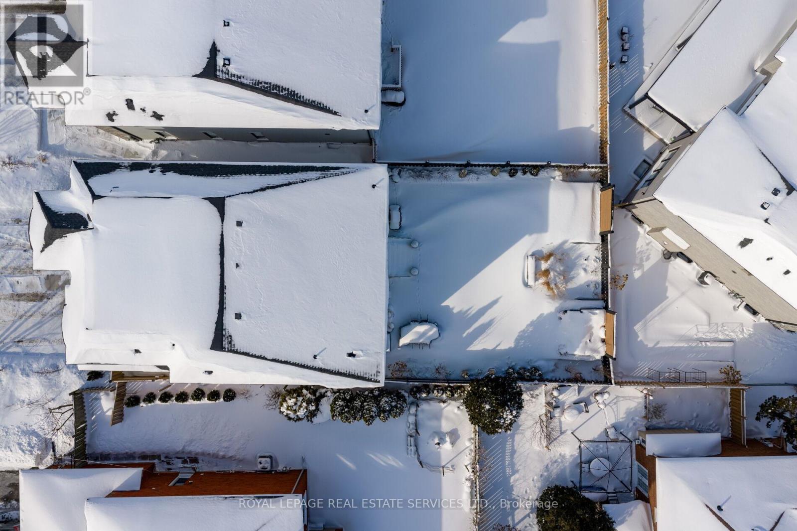 175 Burloak Drive W, Oakville, Ontario  L6L 6E6 - Photo 47 - W12740400