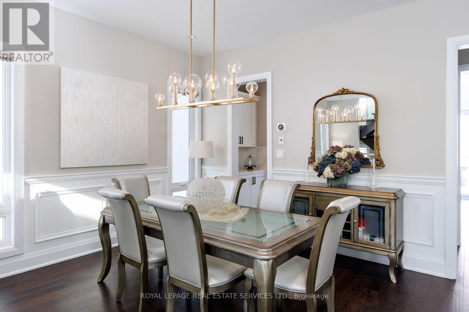 175 Burloak Drive W, Oakville, Ontario  L6L 6E6 - Photo 6 - W12740400