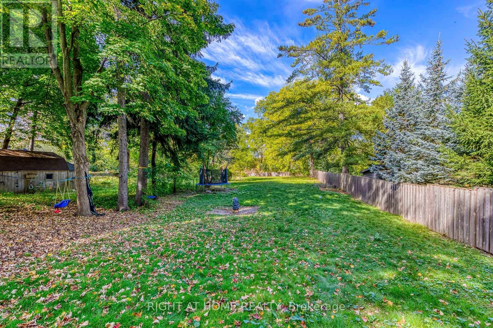 435 Maple Avenue, Oakville, Ontario  L6J 2J2 - Photo 45 - W12740420