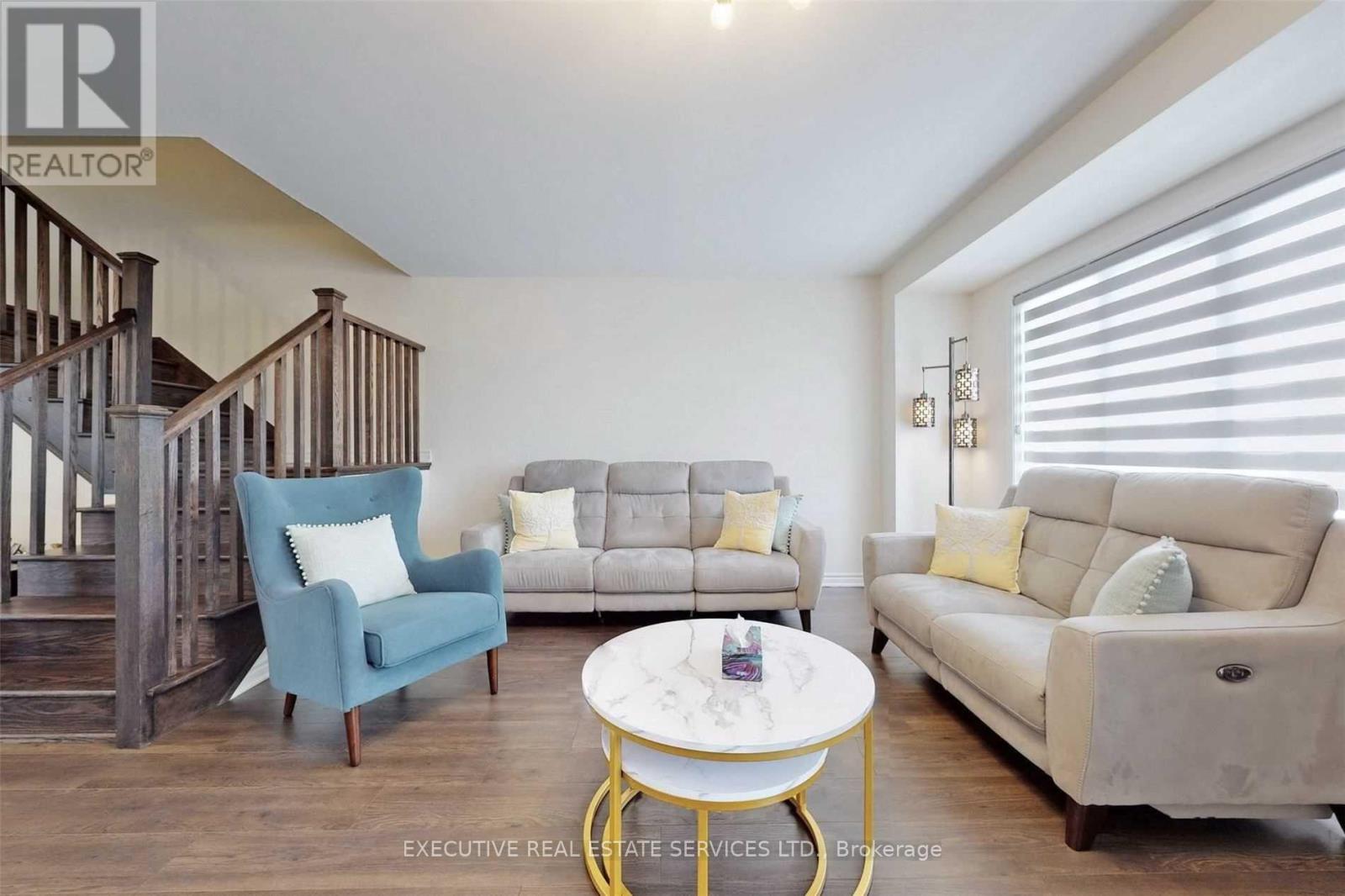 468 Remembrance Road, Brampton (Northwest Brampton), Ontario  L7A 0H1 - Photo 5 - W12740444