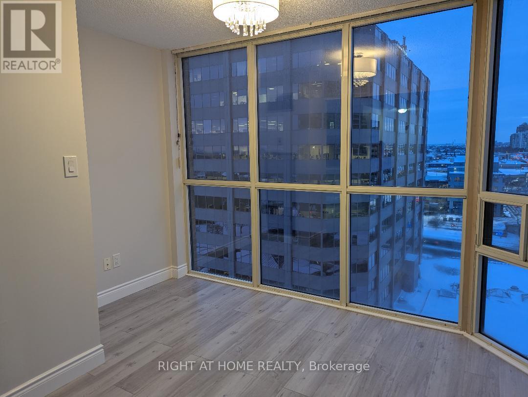 1504 - 265 Enfield Place, Mississauga, Ontario  L5B 3Y7 - Photo 13 - W12740460