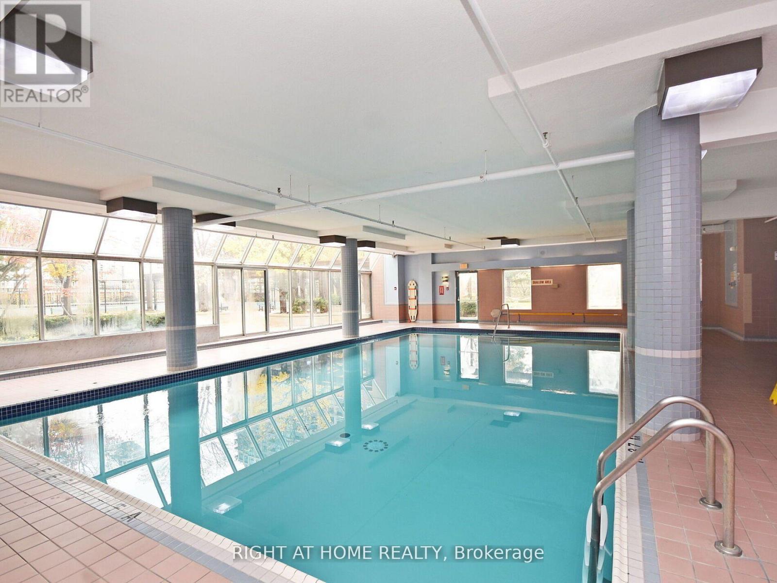 1504 - 265 Enfield Place, Mississauga, Ontario  L5B 3Y7 - Photo 31 - W12740460