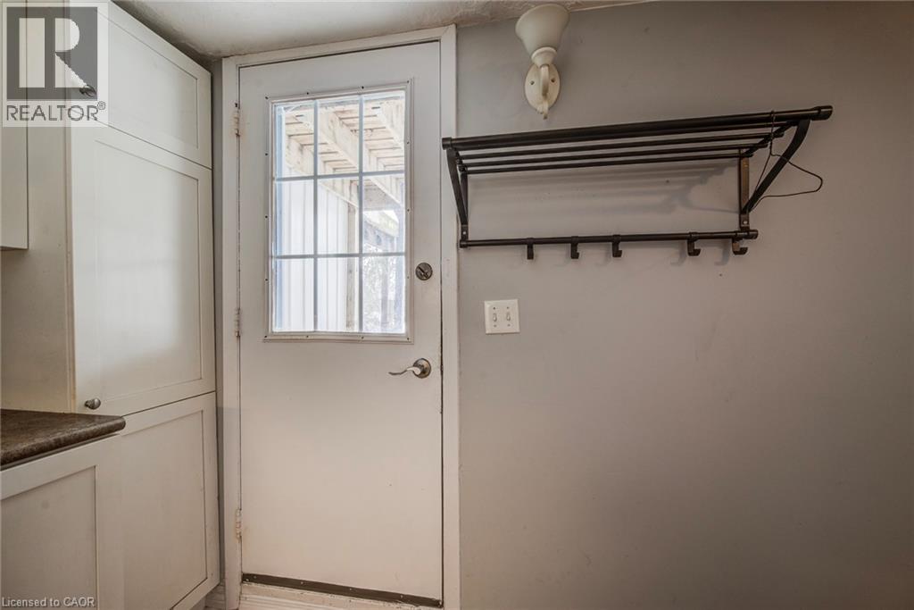 839 Doon Village Road, Kitchener, Ontario  N2P 1A1 - Photo 38 - 40801764