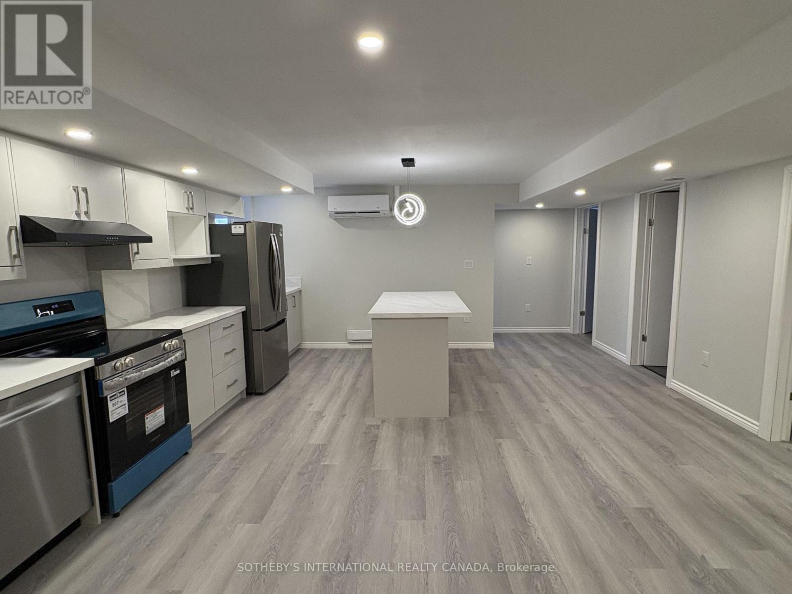 63 Teskey Crescent, Hamilton, Ontario  L0R 1C0 - Photo 4 - X12740438