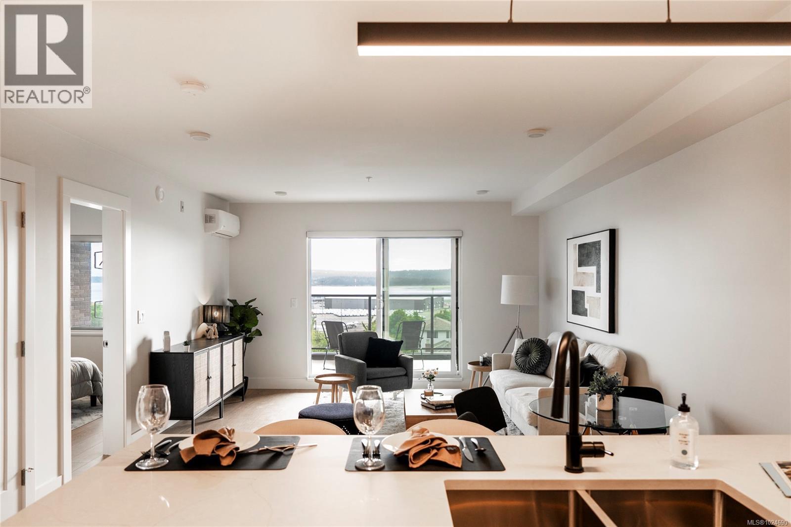 403 45 Haliburton St, Nanaimo, British Columbia  V9R 4V6 - Photo 25 - 1024690