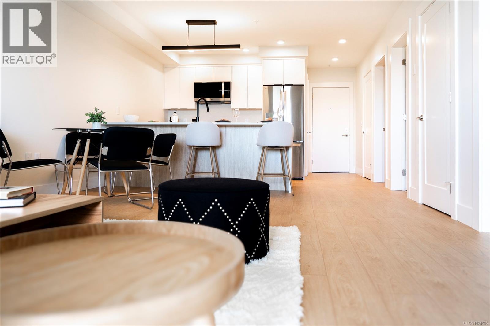 403 45 Haliburton St, Nanaimo, British Columbia  V9R 4V6 - Photo 10 - 1024690