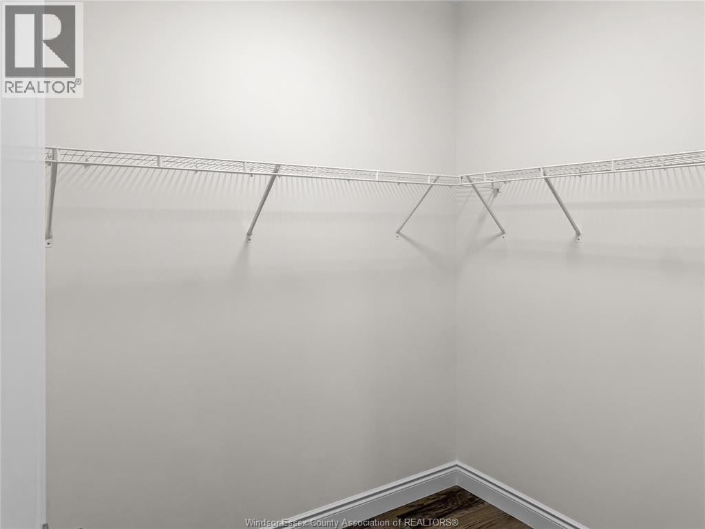 218 Mclellan Avenue, Amherstburg, Ontario  N9V 0H1 - Photo 13 - 26002178