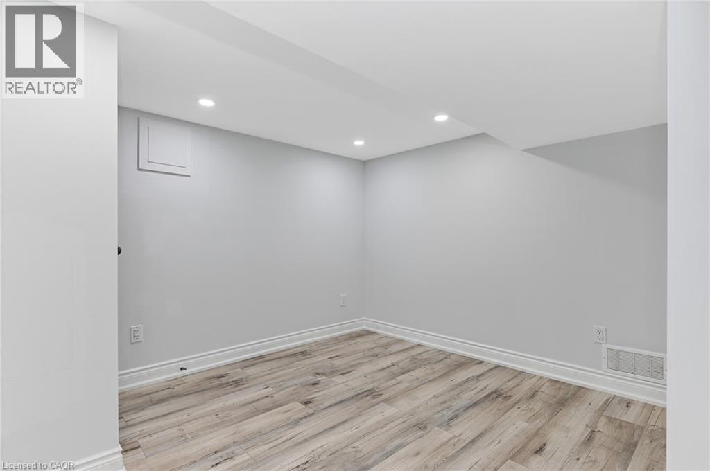 54 Craigmiller Avenue Unit# Lower, Hamilton, Ontario  L8L 3J1 - Photo 11 - 40801636