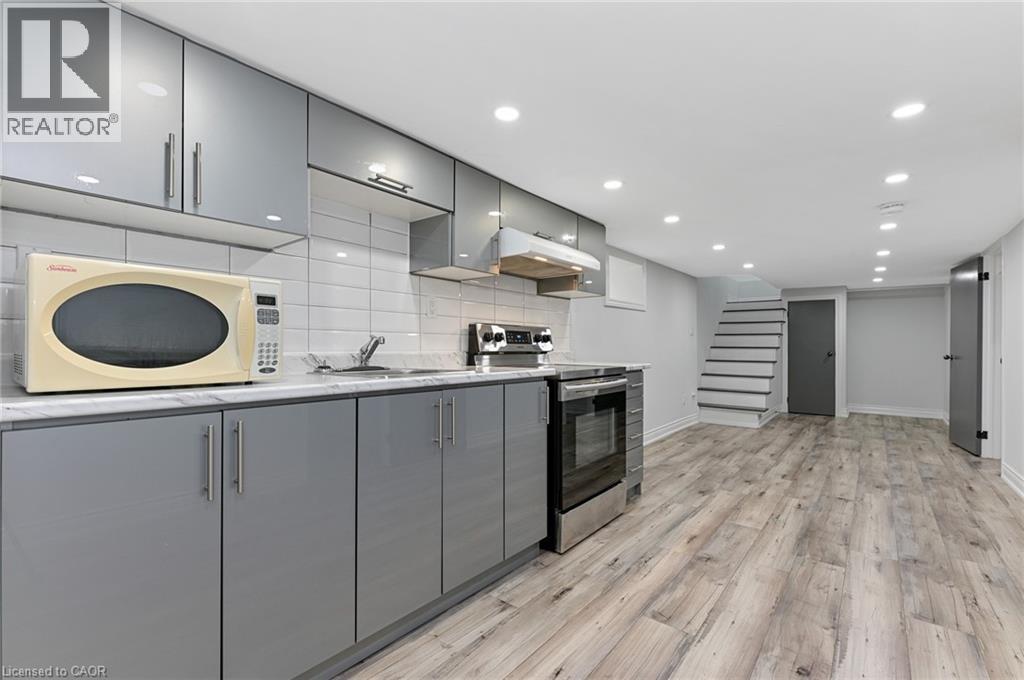 54 Craigmiller Avenue Unit# Lower, Hamilton, Ontario  L8L 3J1 - Photo 5 - 40801636