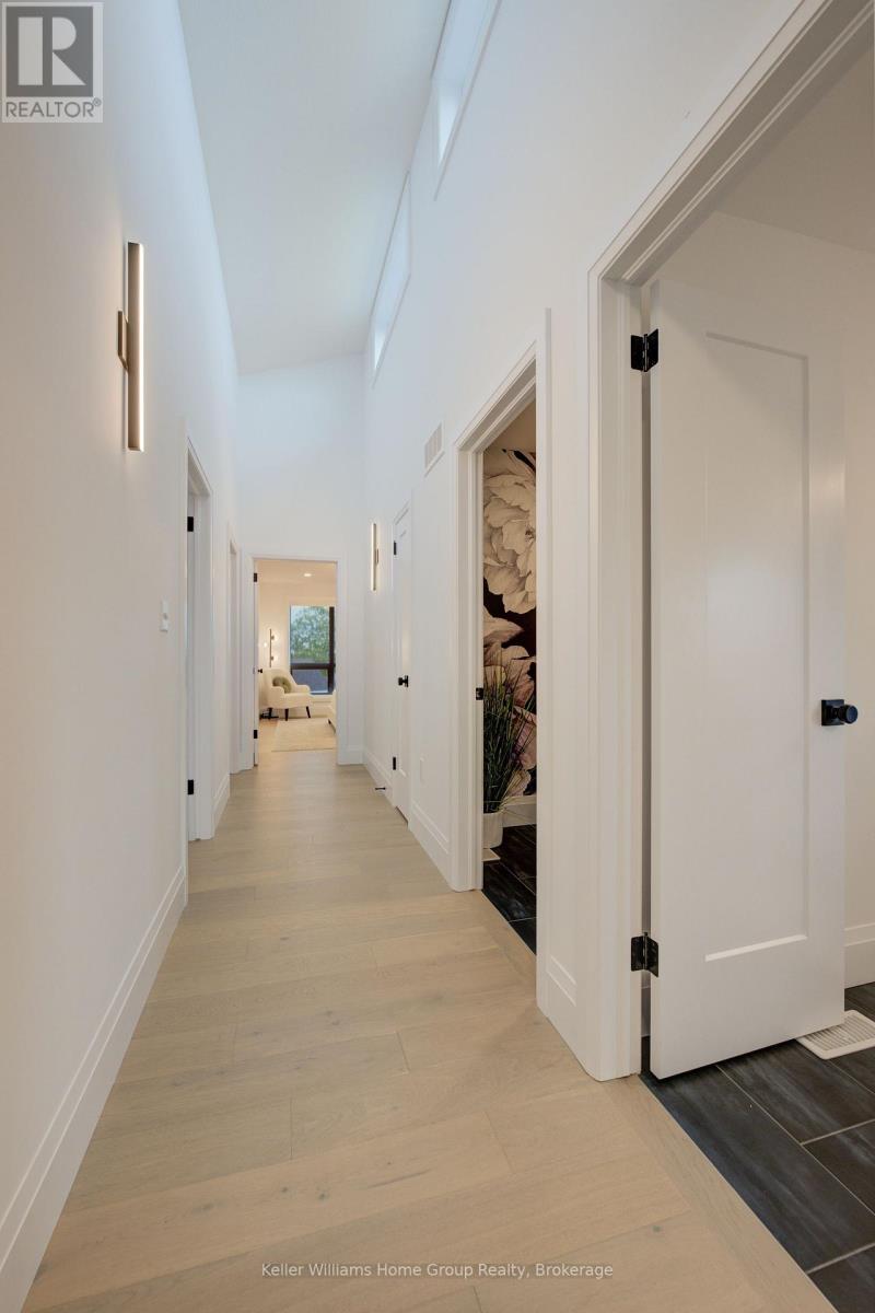 62 Lovett Lane, Guelph, Ontario N1G 0H3 - Photo 22 - X12740480