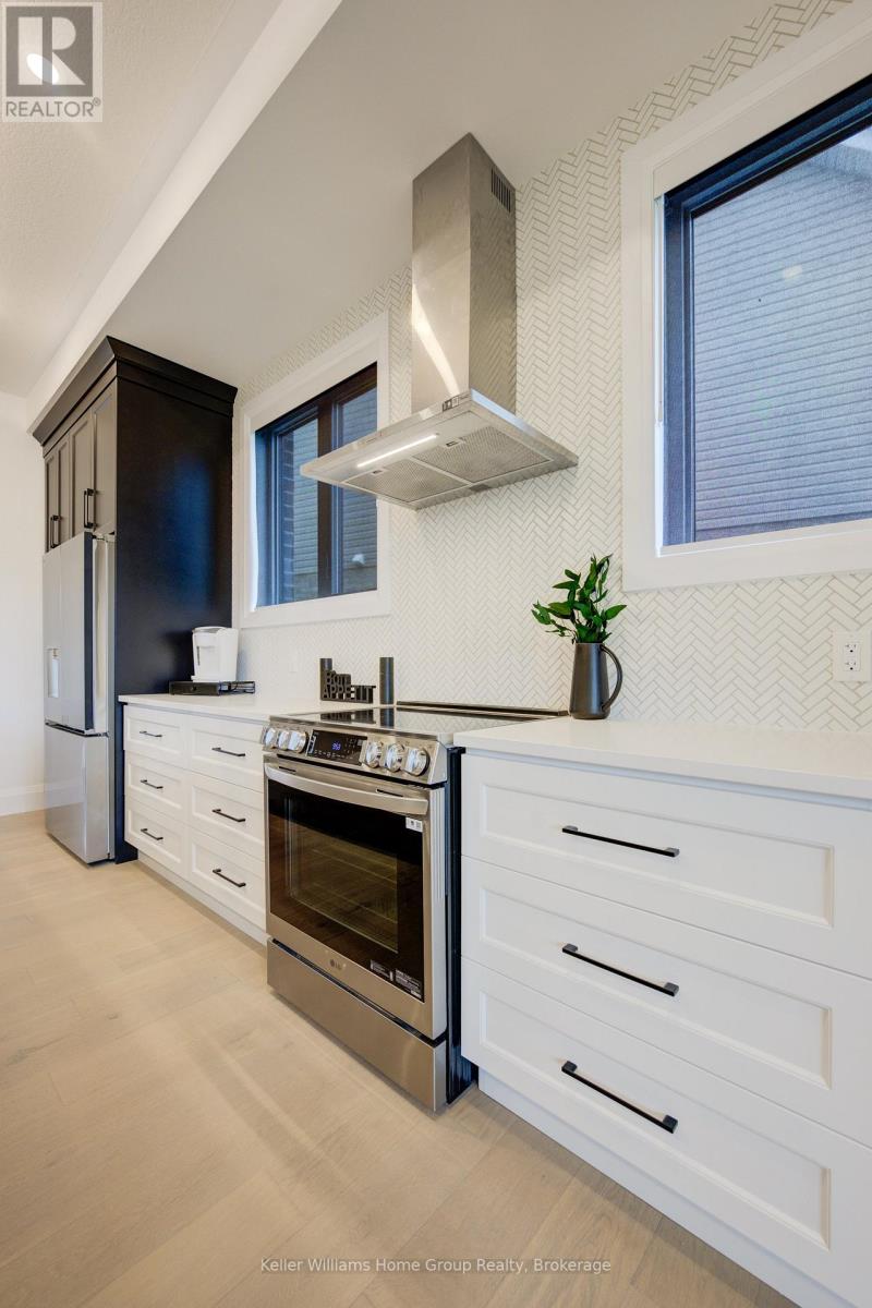 62 Lovett Lane, Guelph, Ontario N1G 0H3 - Photo 7 - X12740480