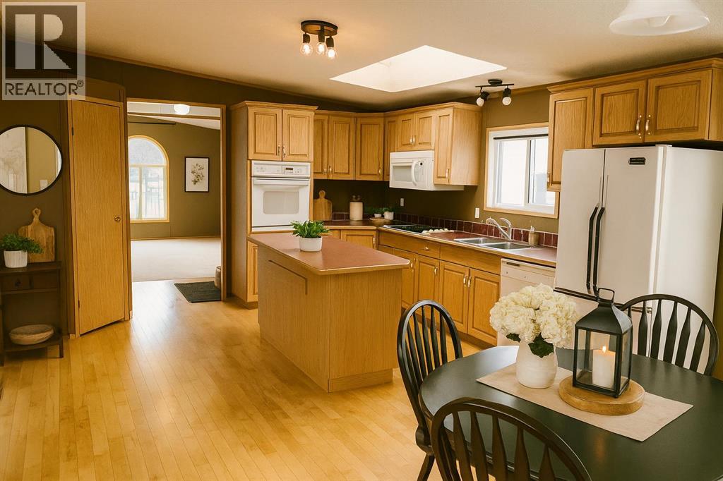 5134 51 Streetclose, Caroline, Alberta  T0M 0M0 - Photo 7 - A2273261