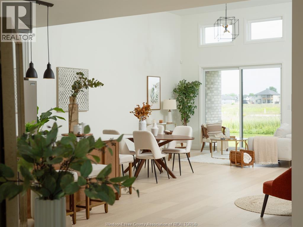 220 Mclellan Avenue, Amherstburg, Ontario  N9V 0H1 - Photo 9 - 26002180