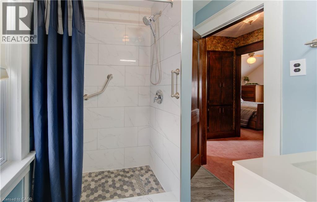 160 Glasgow Street, Kitchener, Ontario  N2G 2G9 - Photo 22 - 40791385