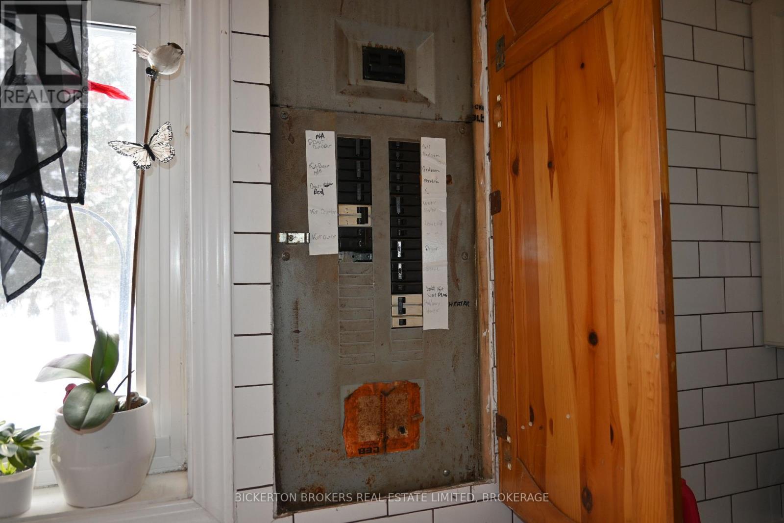 248 Cemetery Road, Gananoque, Ontario K7G 1V7 - Photo 20 - X12740596