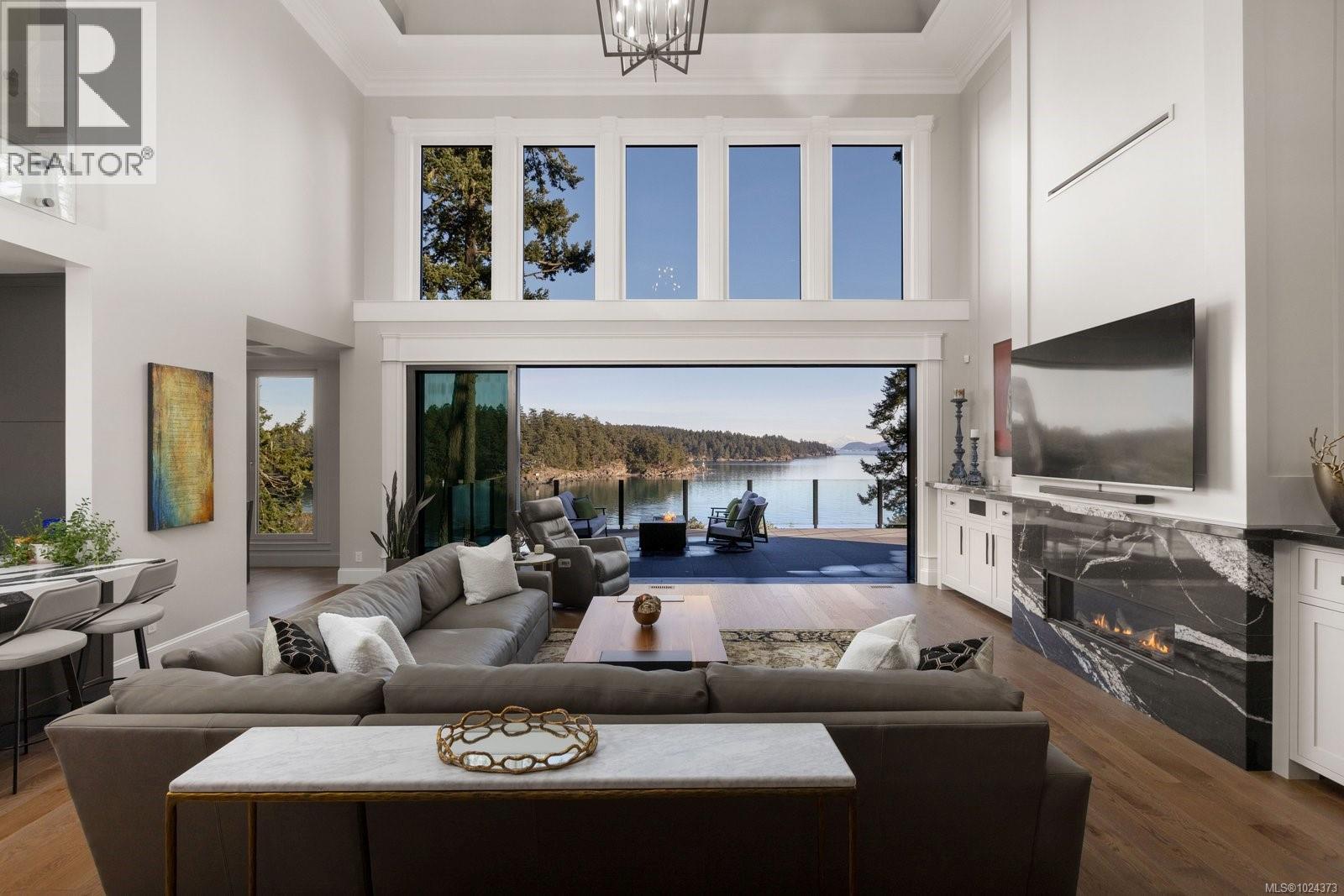 10865 Fernie Wynd Rd, North Saanich, British Columbia  V8L 5H8 - Photo 3 - 1024373