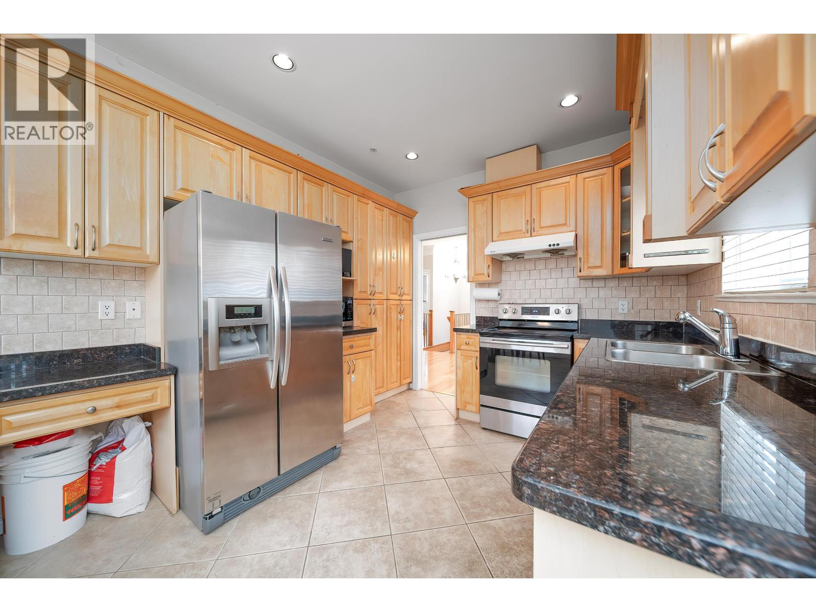 3320 E 43rd Avenue, Vancouver, British Columbia  V5R 3A1 - Photo 8 - R3084543