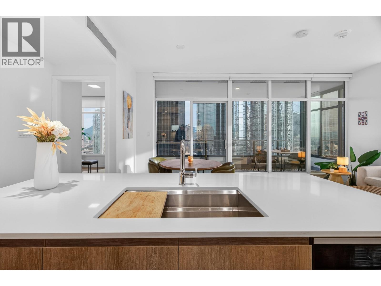 1402 6511 Sussex Avenue, Burnaby, British Columbia  V5H 0K5 - Photo 8 - R3084618