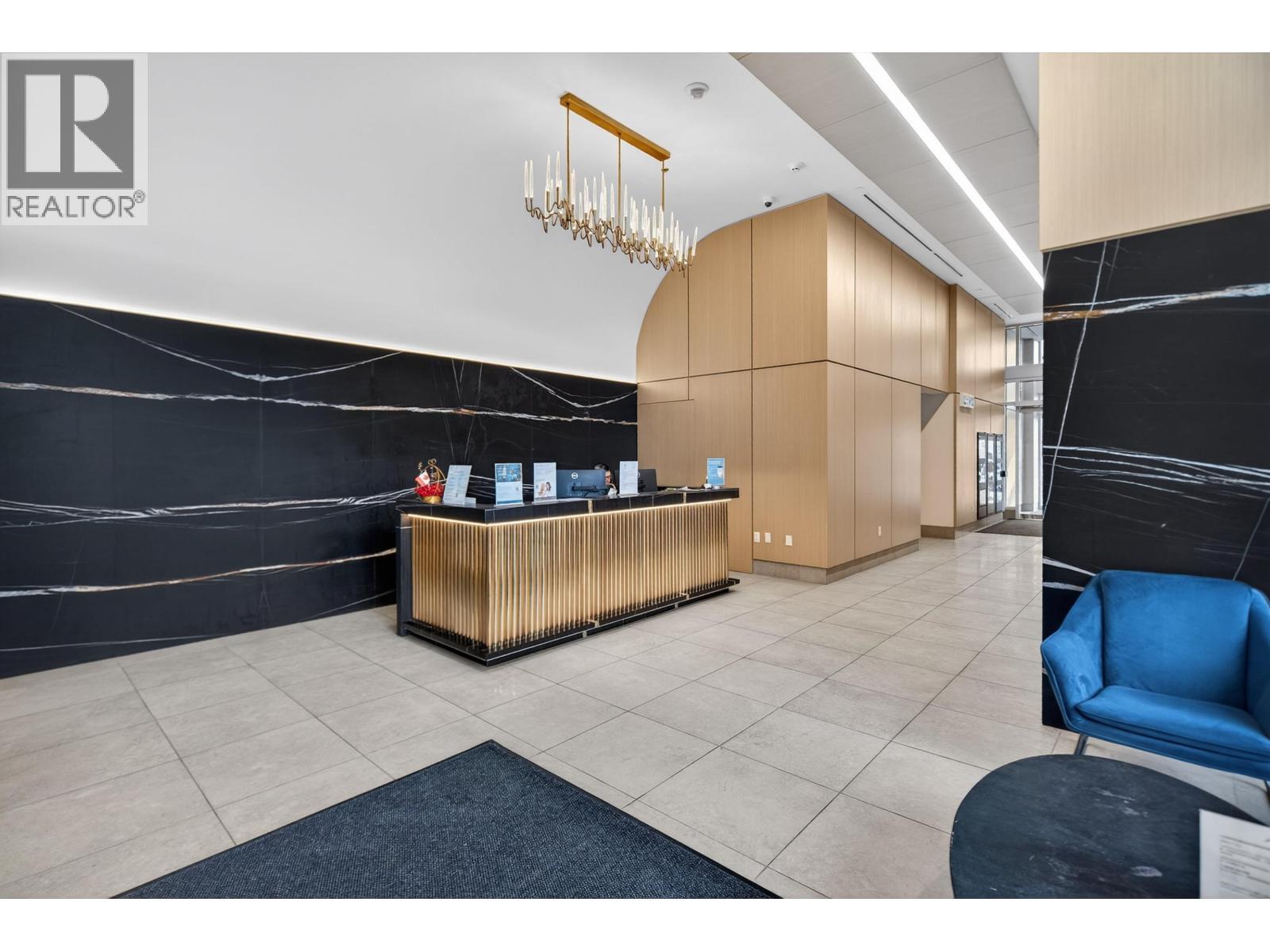 1402 6511 Sussex Avenue, Burnaby, British Columbia  V5H 0K5 - Photo 3 - R3084618