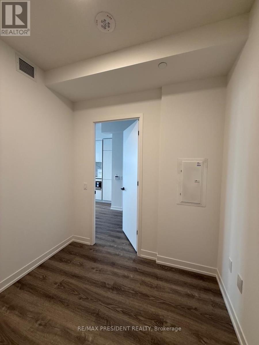 5108 - 8 Interchange Way, Vaughan, Ontario  L4K 0R2 - Photo 7 - N12740076