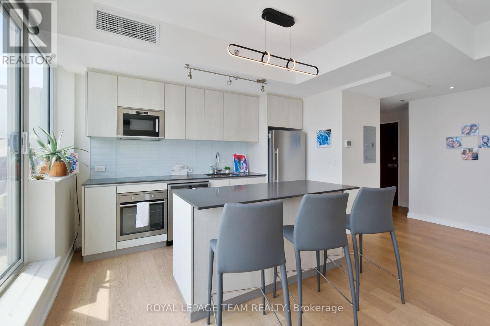 2204 - 199 Slater Street Street, Ottawa, Ontario  K1P 0C8 - Photo 11 - X12295899